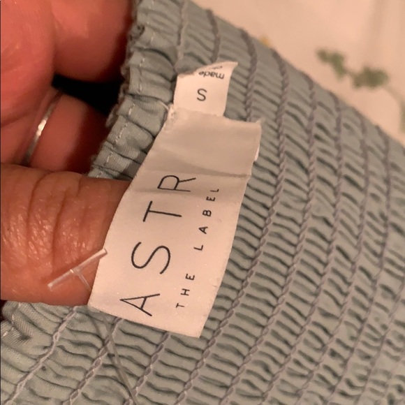 ASTR DRESS - Picture 7 of 7